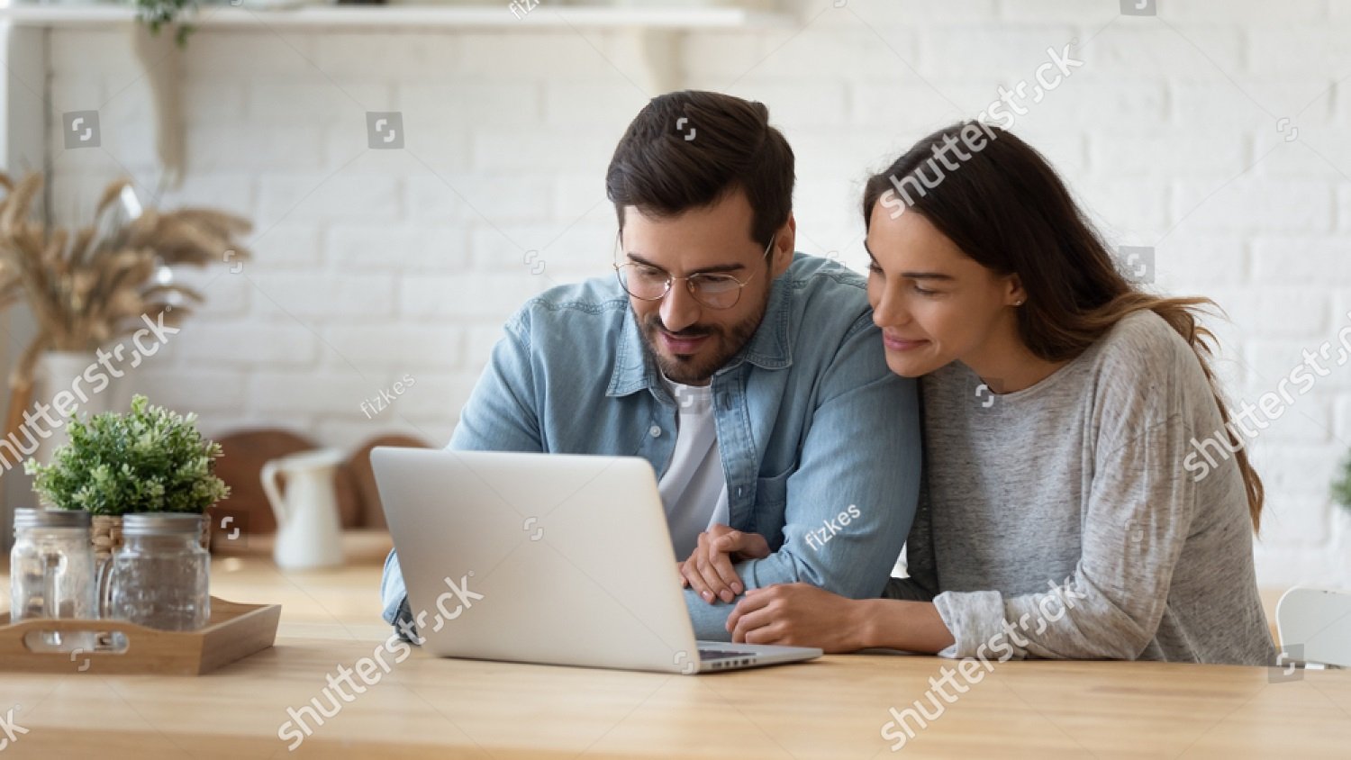 YL Searching Online - Sample